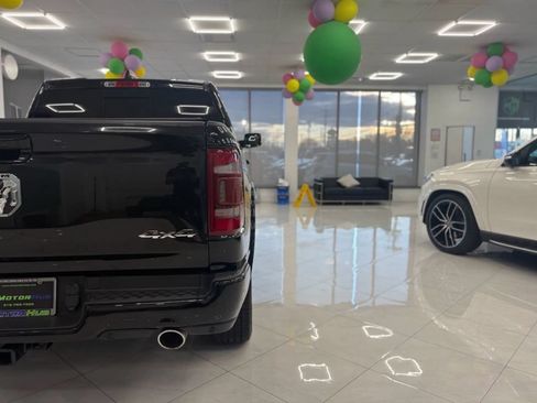 Used 2019 RAM 1500 Laramie AWD/4WD image 14