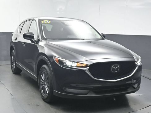 Used 2020 MAZDA CX-5 Touring FWD image 2