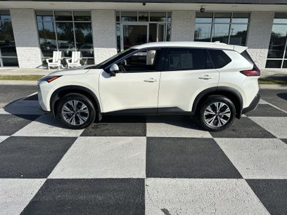 Used 2021 Nissan Rogue SV w/ Premium Package