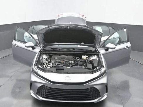 Used 2025 Toyota Camry LE w/ Convenience Package FWD image 35