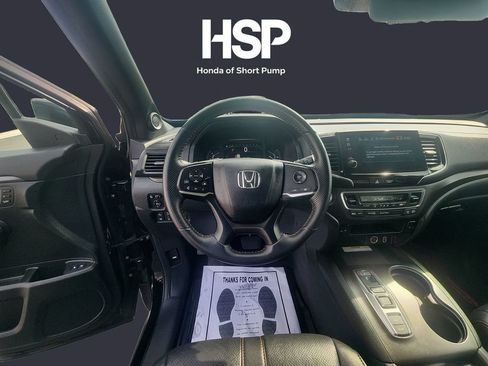 Used 2023 Honda Passport TrailSport image 12