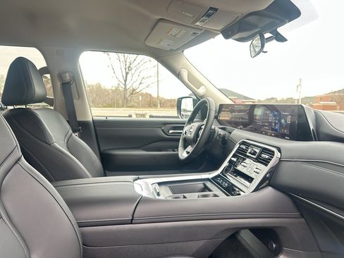 New 2026 Nissan Armada SV image 22