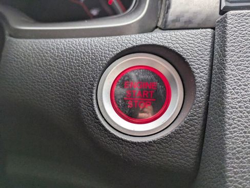 Used 2018 Honda Civic Type R image 27