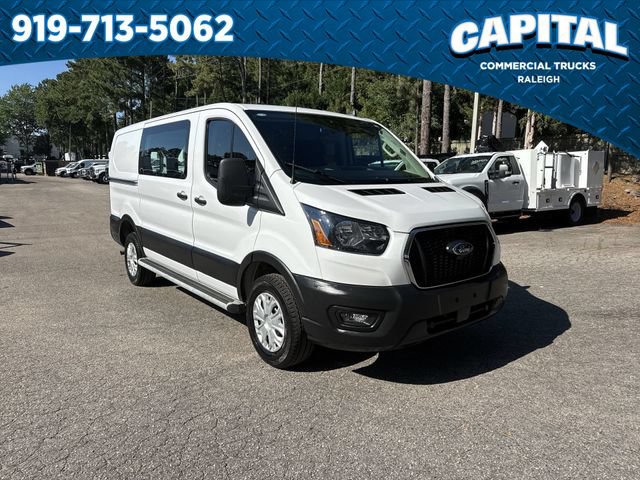Used 2025 Ford Transit 250 Low Roof w/ Exterior Upgrade Package RWD image 2