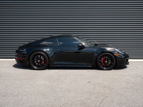 Certified 2024 Porsche 911 Carrera 4S AWD/4WD image 23