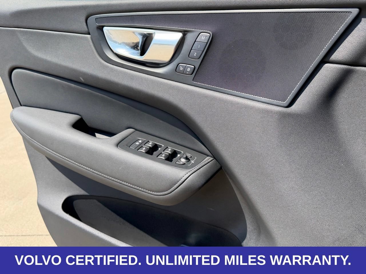 Certified 2026 Volvo XC60 B5 Plus AWD/4WD image 24