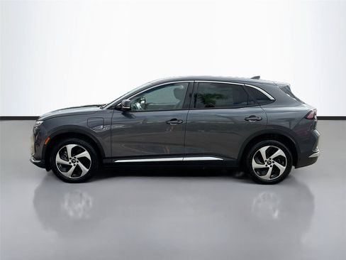 New 2025 VinFast VF 8 Eco AWD/4WD image 4