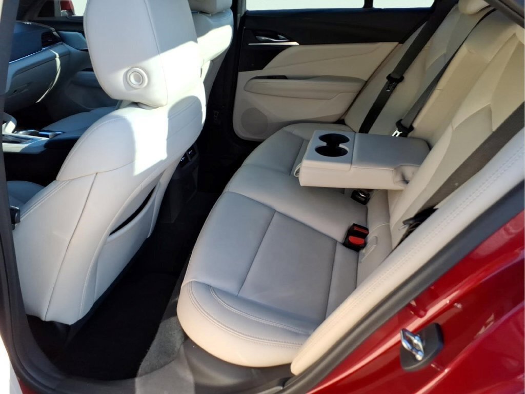 Used 2020 Cadillac CT4 Luxury w/ Sun And Sound Package RWD image 17