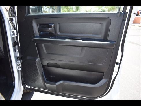 Used 2018 RAM 1500 4x4 Crew Cab w/ Protection Group image 33