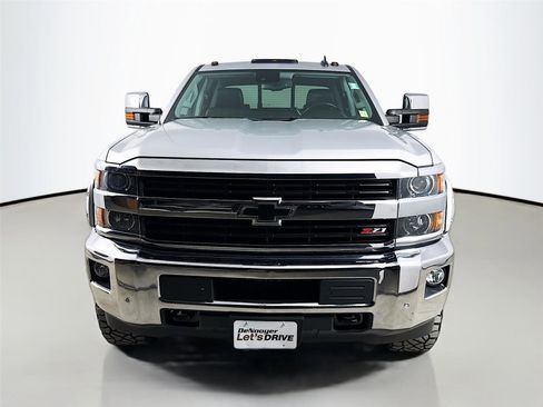 Used 2015 Chevrolet Silverado 2500 LTZ w/ LTZ Plus Package AWD/4WD image 4