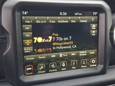 Used 2023 Jeep Wrangler Unlimited Rubicon 4xe w/ Cold Weather Group AWD/4WD image 16