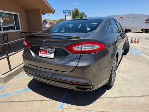Used 2013 Ford Fusion Titanium FWD image 3