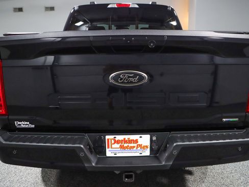 Used 2022 Ford F150 XLT w/ Equipment Group 302A High AWD/4WD image 8