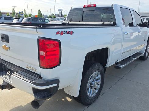 Used 2019 Chevrolet Silverado 3500 High Country w/ Duramax Plus Package AWD/4WD image 5