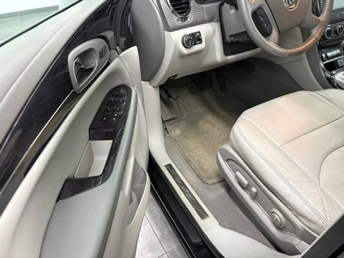 Used 2016 Buick Enclave Leather AWD/4WD image 14
