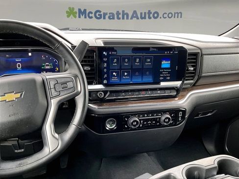 Used 2023 Chevrolet Silverado 1500 LT AWD/4WD image 11