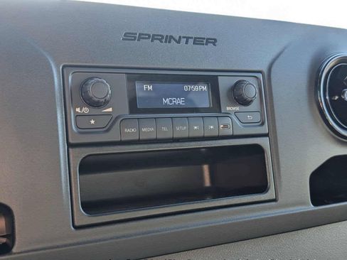 Used 2024 Mercedes-Benz Sprinter 3500 image 27