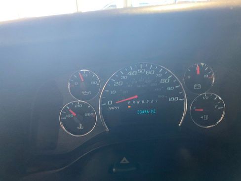 Used 2009 Chevrolet Express 2500 image 19