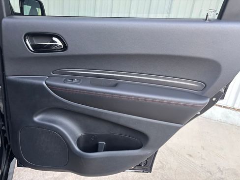 Used 2024 Dodge Durango GT image 32