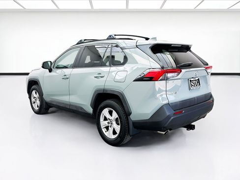 Used 2019 Toyota RAV4 XLE w/ Carpet Mat Package FWD image 6