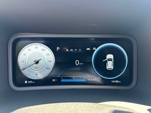 Used 2022 Hyundai Kona Limited AWD/4WD image 28