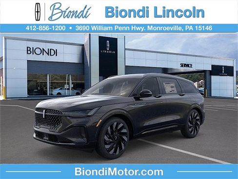 New 2026 Lincoln Nautilus Reserve w/ Jet Appearance Package AWD/4WD image 1