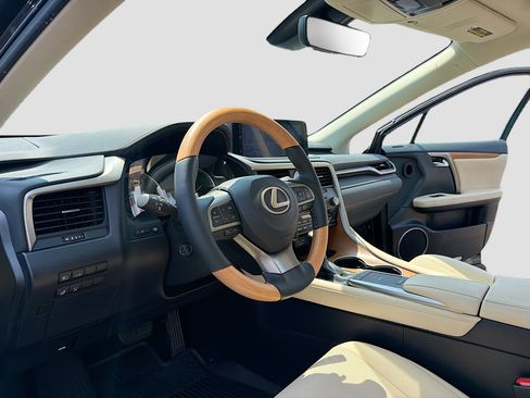 Certified 2022 Lexus RX 350 AWD w/ Premium Package image 4
