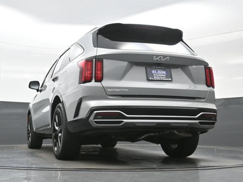 Used 2023 Kia Sorento SX FWD image 33