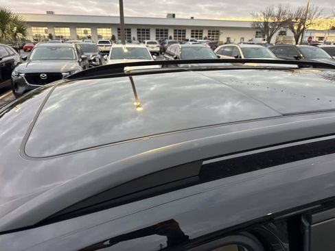 New 2026 Volkswagen Atlas SE image 35