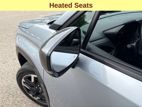 Used 2025 Subaru Forester Limited AWD/4WD image 8