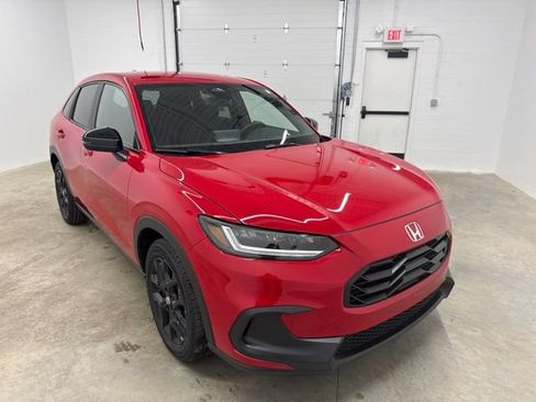 Certified 2024 Honda HR-V Sport image 3