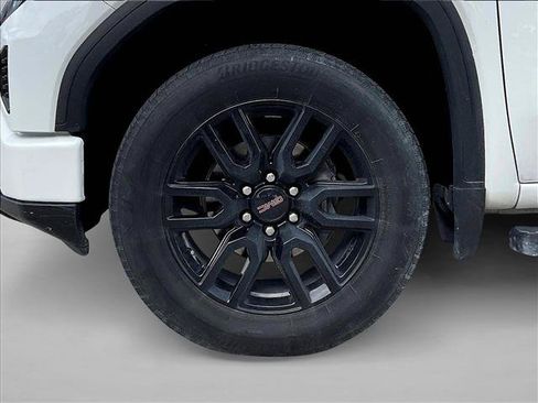 Used 2024 GMC Sierra 1500 Elevation AWD/4WD image 8