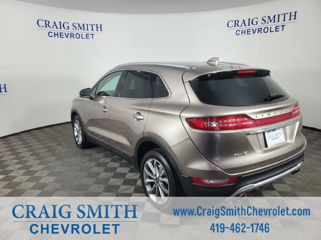 Used 2019 Lincoln MKC Select FWD image 3