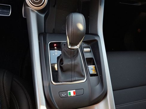 New 2025 Alfa Romeo Tonale w/ Premium Package image 11