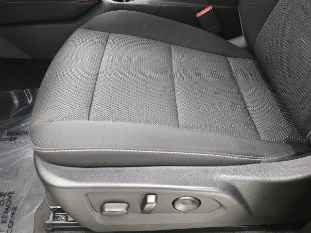 Used 2024 Chevrolet Colorado LT w/ LT Convenience Package II RWD image 25