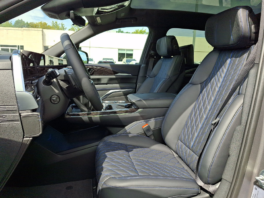 New 2026 Cadillac Escalade IQ Sport 1 AWD/4WD image 9
