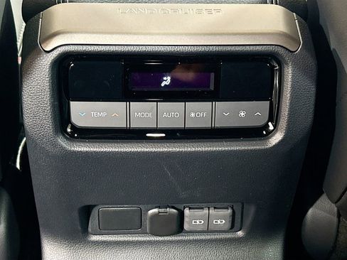 New 2026 Toyota Land Cruiser image 25