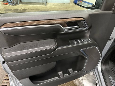 Used 2024 Chevrolet Silverado 1500 LT AWD/4WD image 20