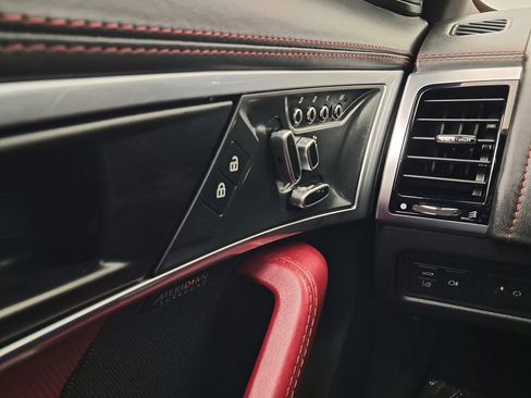 Used 2021 Jaguar F-TYPE Convertible image 26