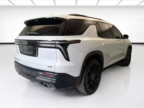 Used 2024 Chevrolet Traverse RS AWD/4WD image 4