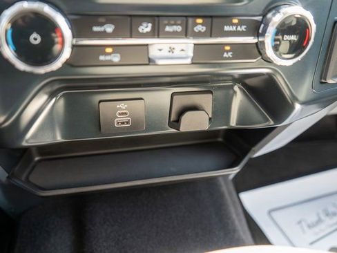 Used 2025 Ford F150 XLT w/ Equipment Group 301A Standard image 25