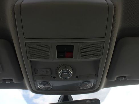 Used 2016 Volkswagen Passat 1.8T SE image 25