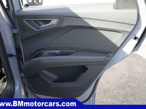 Used 2024 Audi Q4 e-tron Premium Plus w/ Premium Plus AWD/4WD image 40