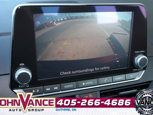 Used 2025 Nissan Altima 2.5 SV image 32