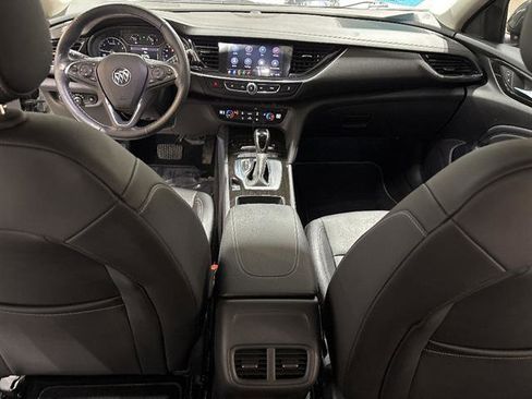 Used 2018 Buick Regal Essence w/ Driver Confidence Package #1 image 25