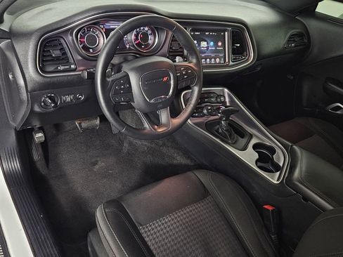 Used 2015 Dodge Challenger R/T w/ Quick Order Package 28B R/T image 7