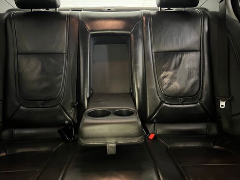 Used 2013 Jaguar XF 3.0 image 28