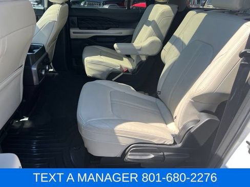 Used 2021 Ford Expedition Max Platinum AWD/4WD image 32