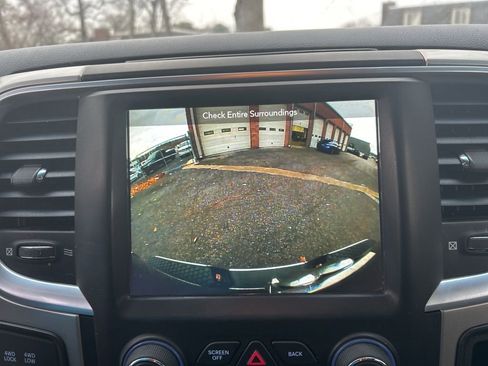 Used 2018 RAM 2500 Big Horn image 18