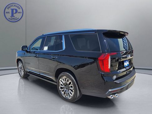 Used 2024 GMC Yukon Denali Ultimate AWD/4WD image 5
